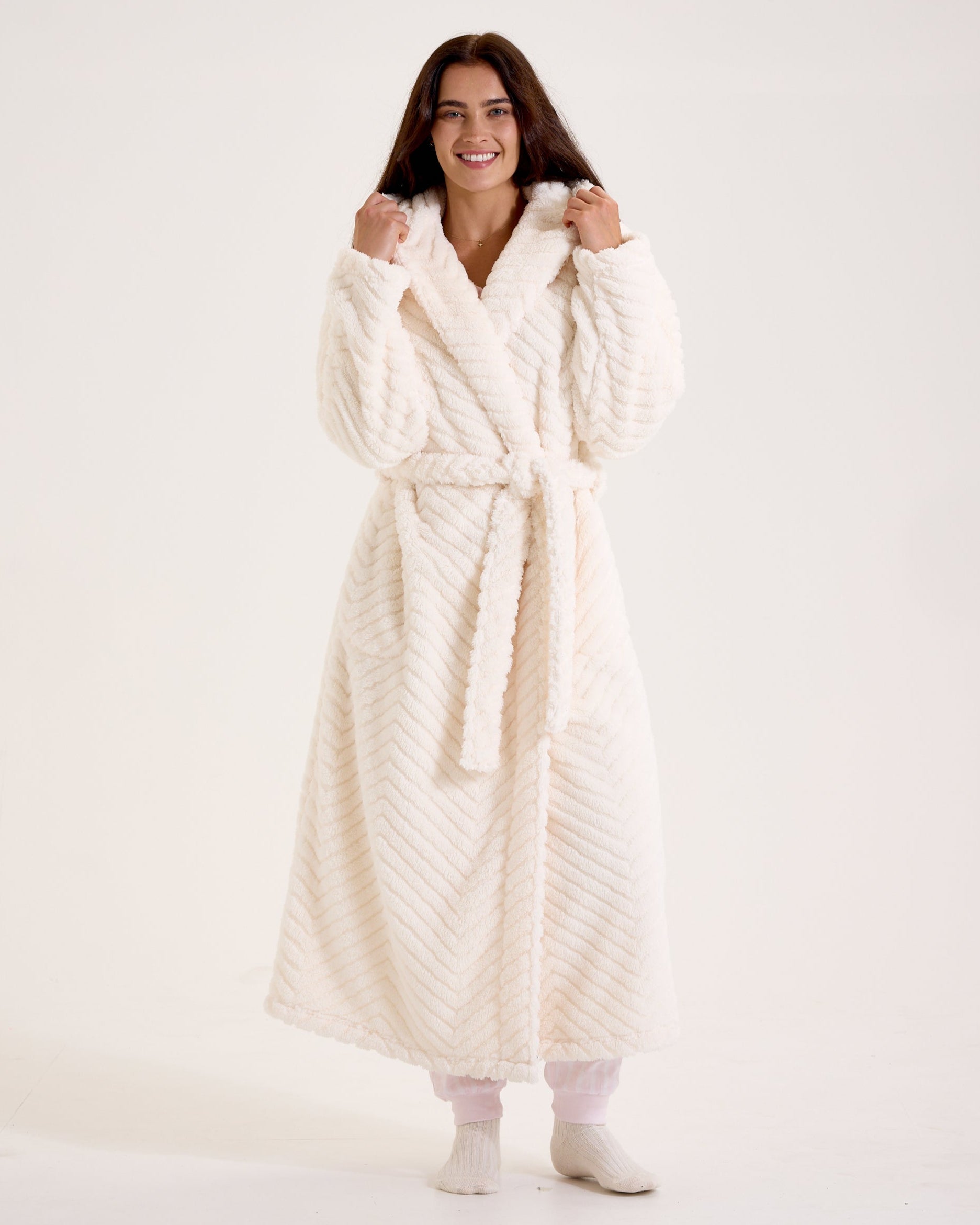 dressing gown cream Cream PrettyLittleThing Soft Touch Piping Detail Dressing Gown