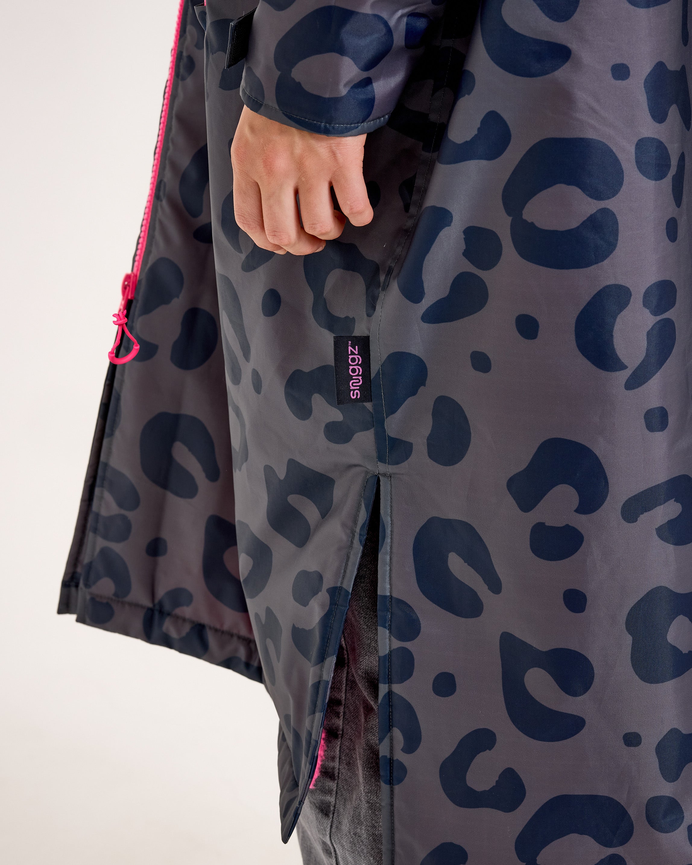 Snuggz Women Original Animal Print Changing Robe