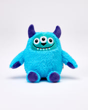 Snuggz Kids Monster Shoulder Pal