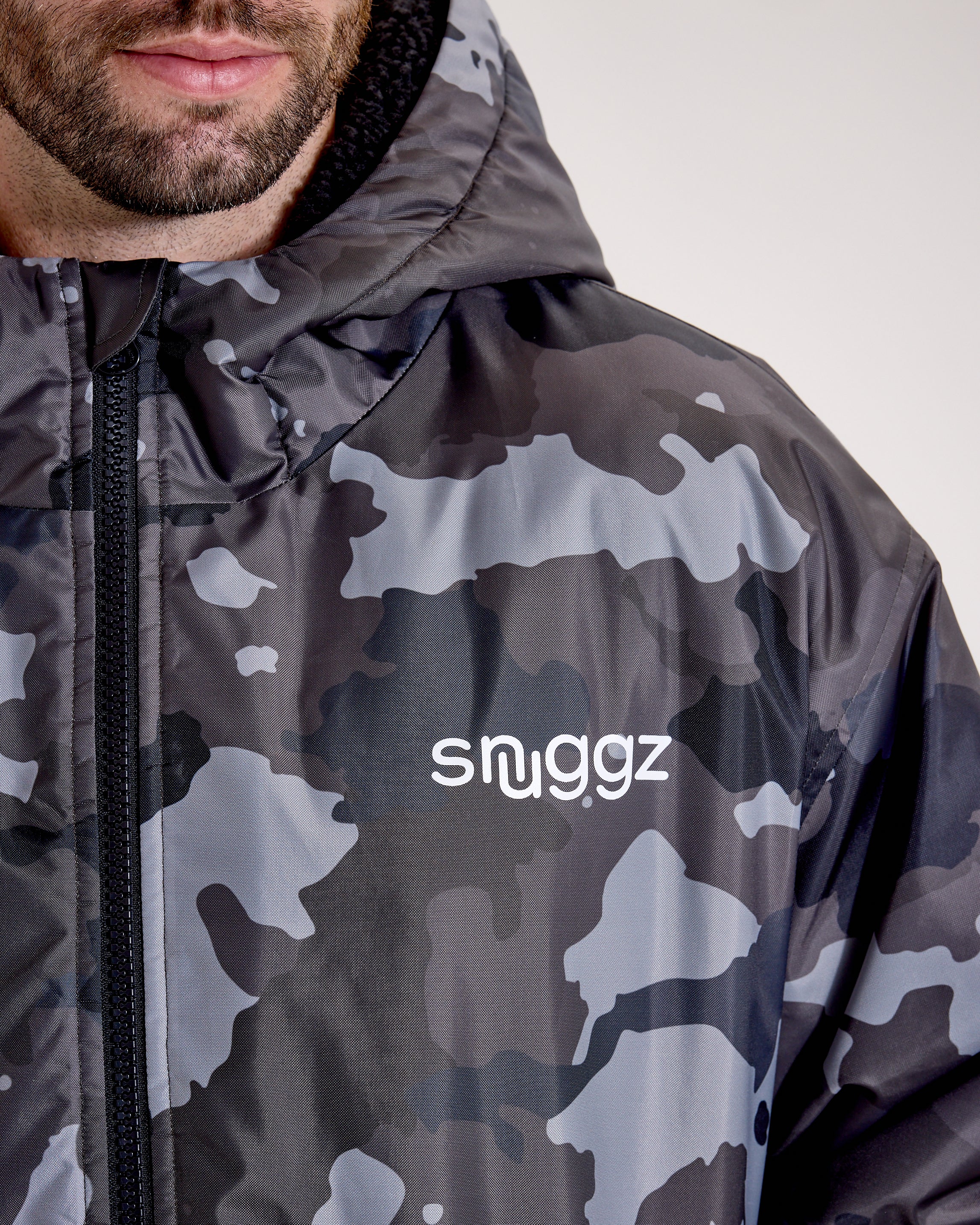 Snuggz Original Men Grey Camo Changing Robe