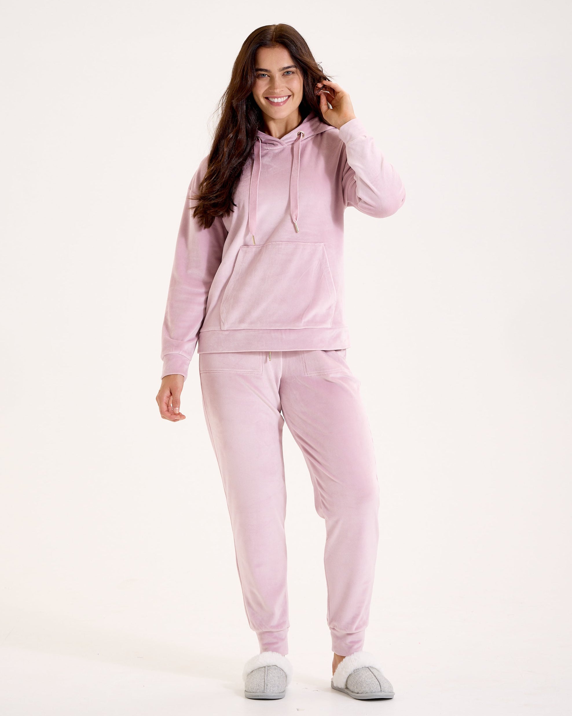 25-8-11SnuggzLilacLoungewearSet132790.jpg