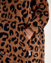 Snuggz Women Lite - Leopard Print Hooded Blanket