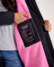 Snuggz Lite Black Changing Robe with Blue or Pink Borg