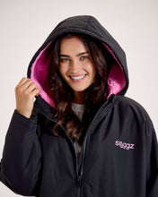 Snuggz Lite Black Changing Robe with Blue or Pink Borg