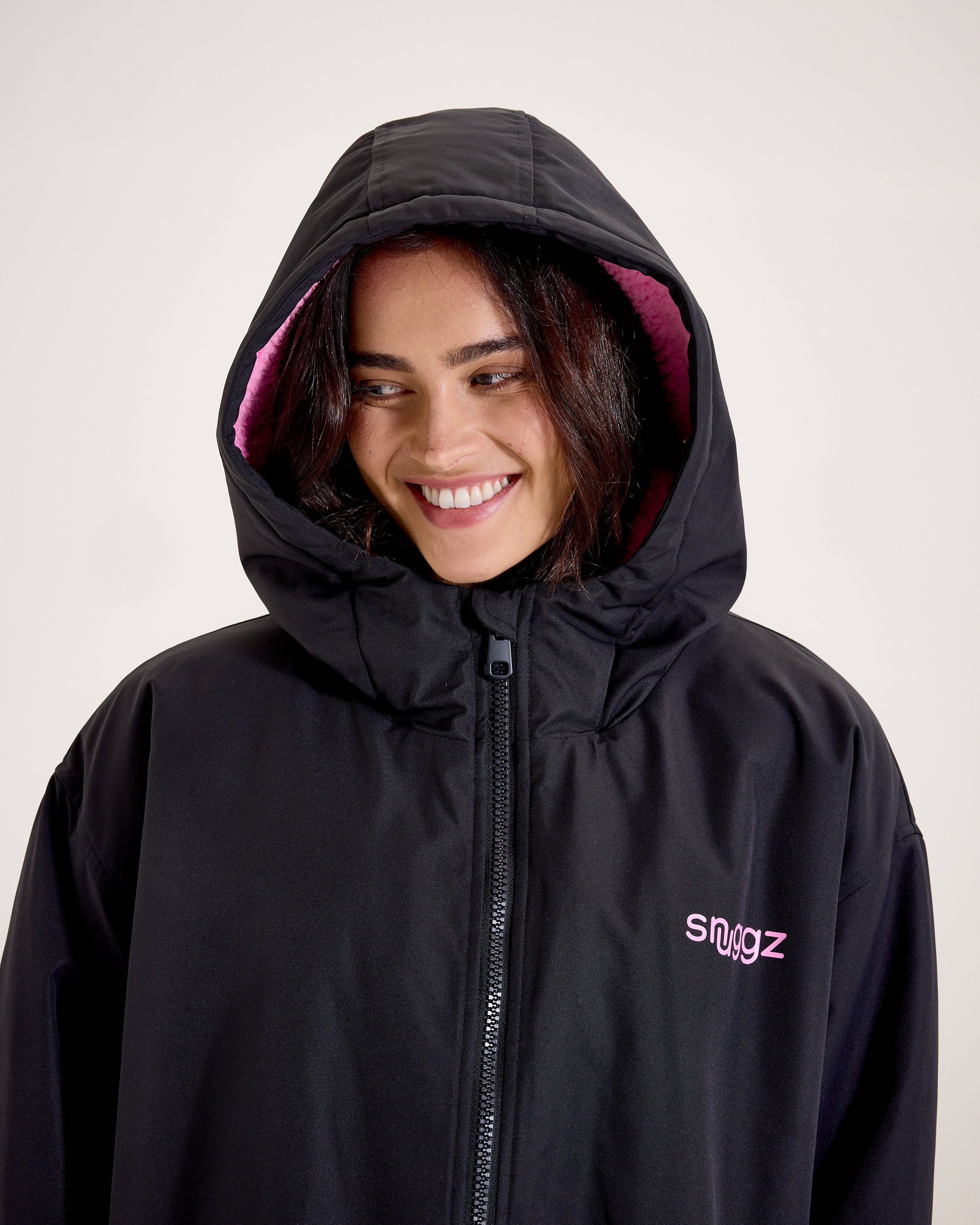 Snuggz Lite Black Changing Robe with Blue or Pink Borg