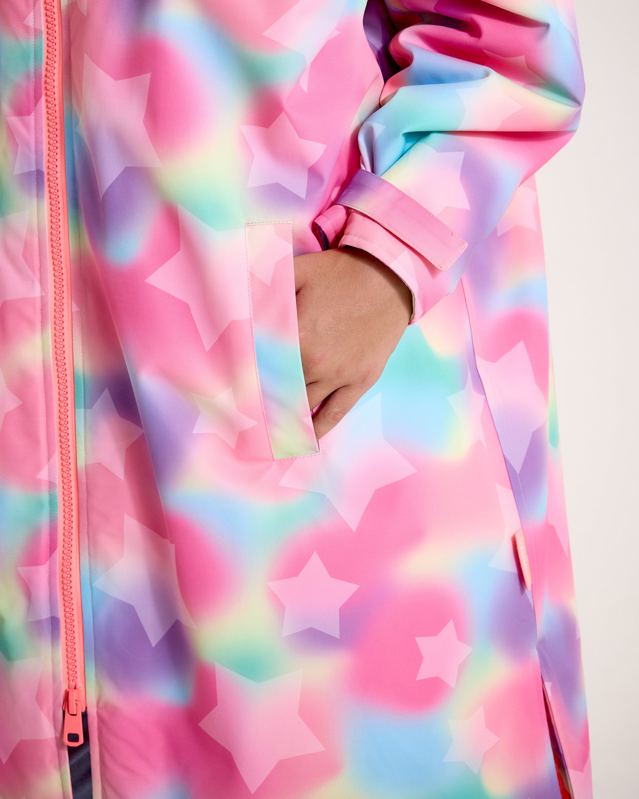 Rainbow Rbe Snuggz Kids Lite Rainbow Star Print Changing Robe