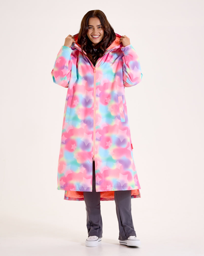 25-8-11SnuggzLiteRainbowChangingRobe131286_2b047c8b-50c9-47a7-8e71-103bf7f2b083.jpg