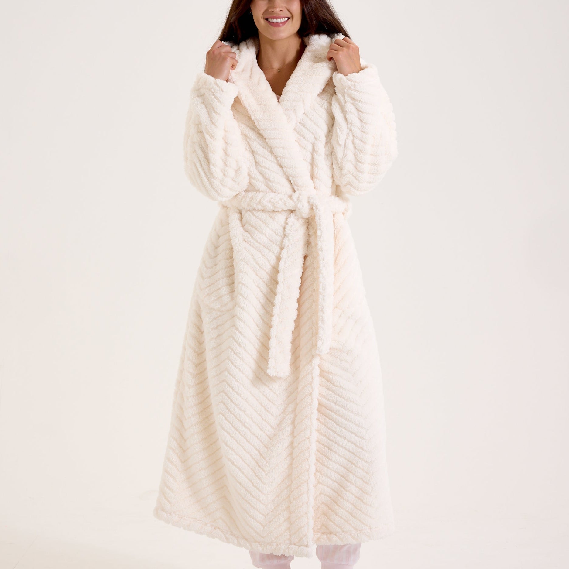 25-8-11SnuggzLongLineDressingGown132979.jpg