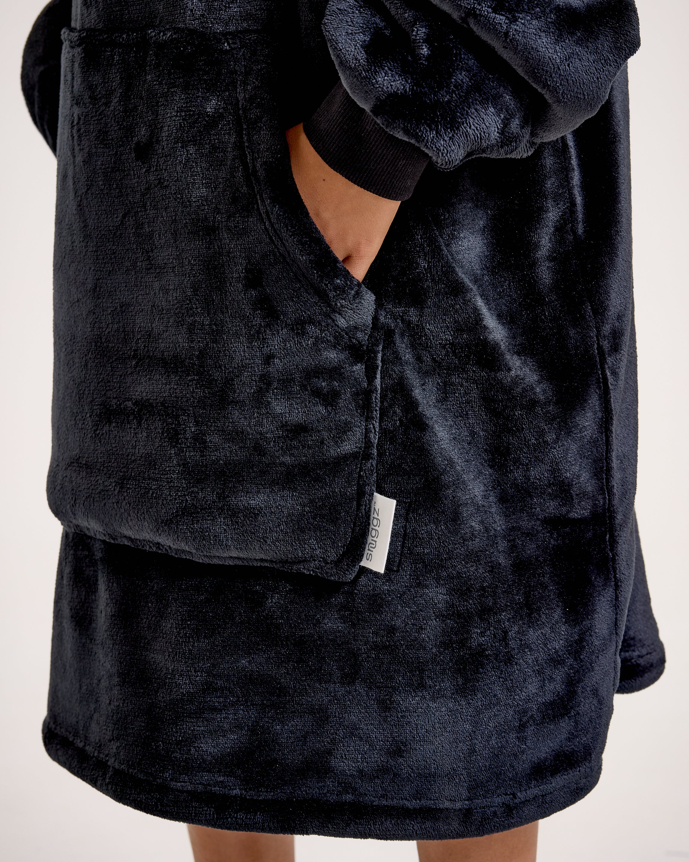 Snuggz Kids Original - Black Hooded Blanket