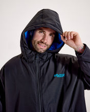 Snuggz Lite Black Changing Robe with Blue or Pink Borg