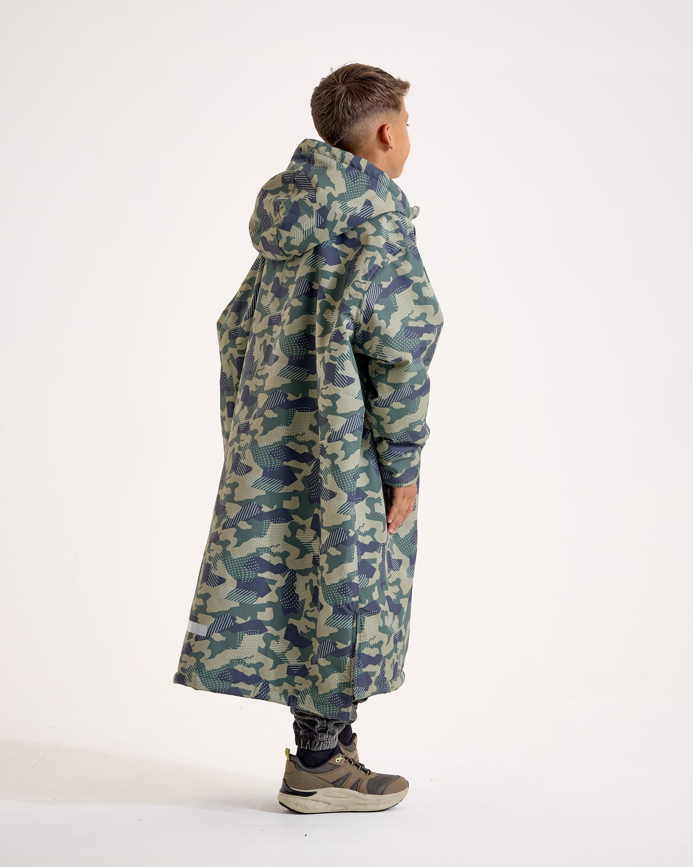 Snuggz Kids Lite Green Camo Changing Robe