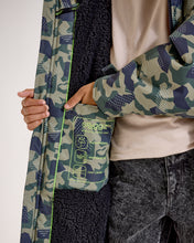 Snuggz Kids Lite Green Camo Changing Robe