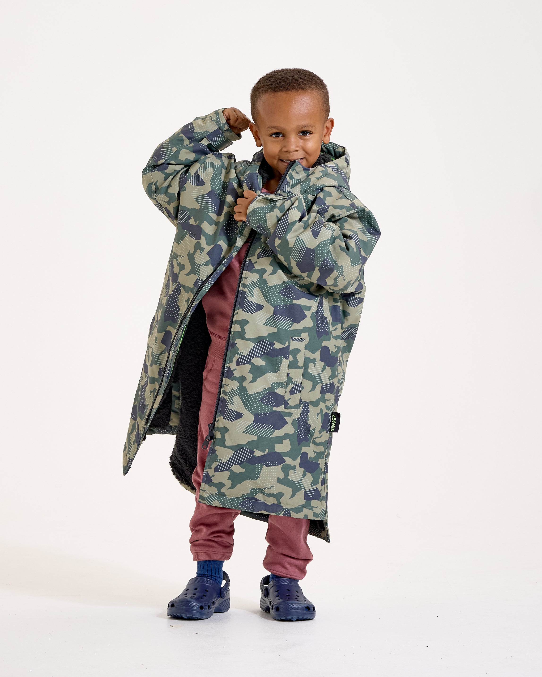 Snuggz Kids Lite Green Camo Changing Robe