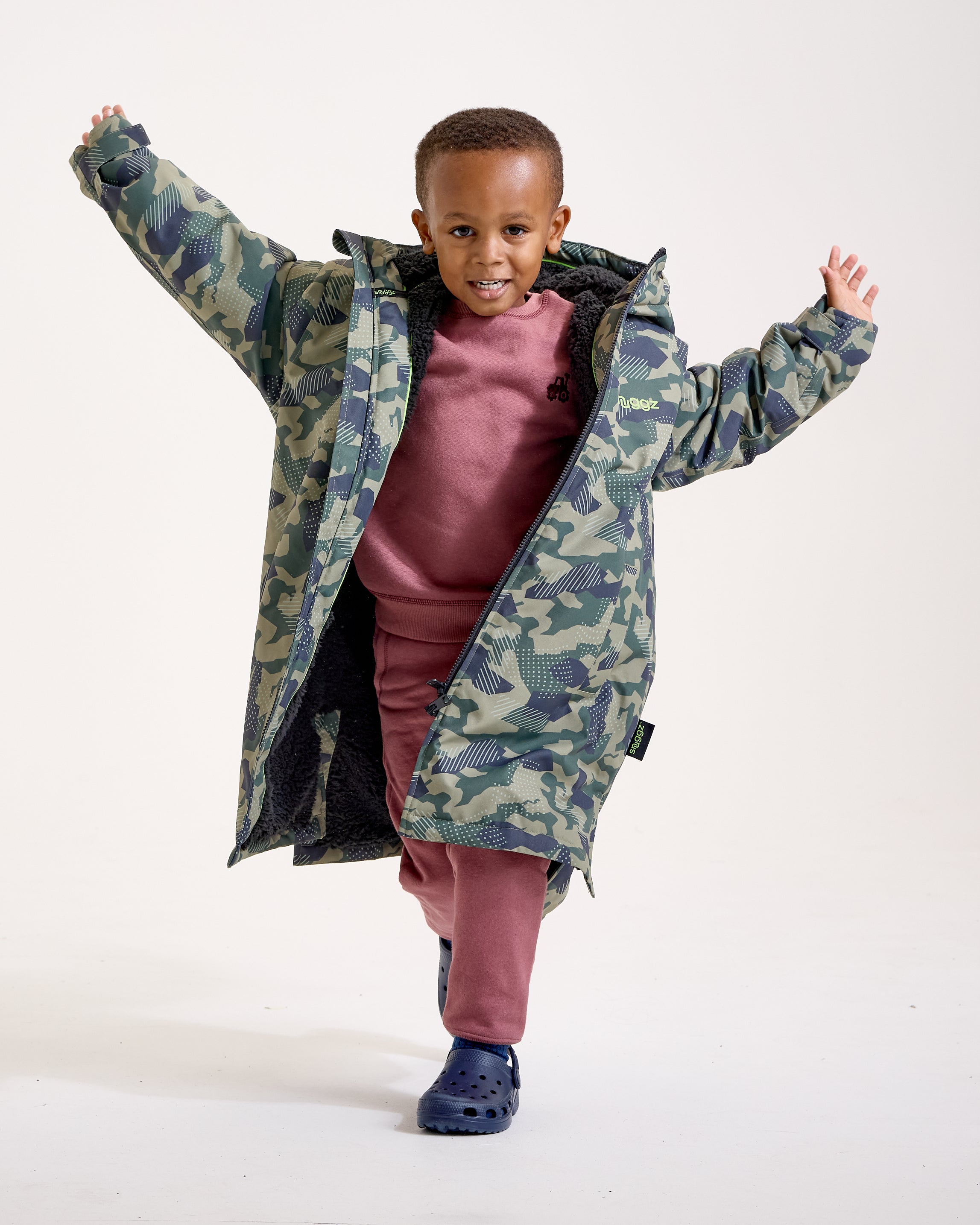 Snuggz Kids Lite Green Camo Changing Robe