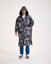 Snuggz Original Men Grey Camo Changing Robe