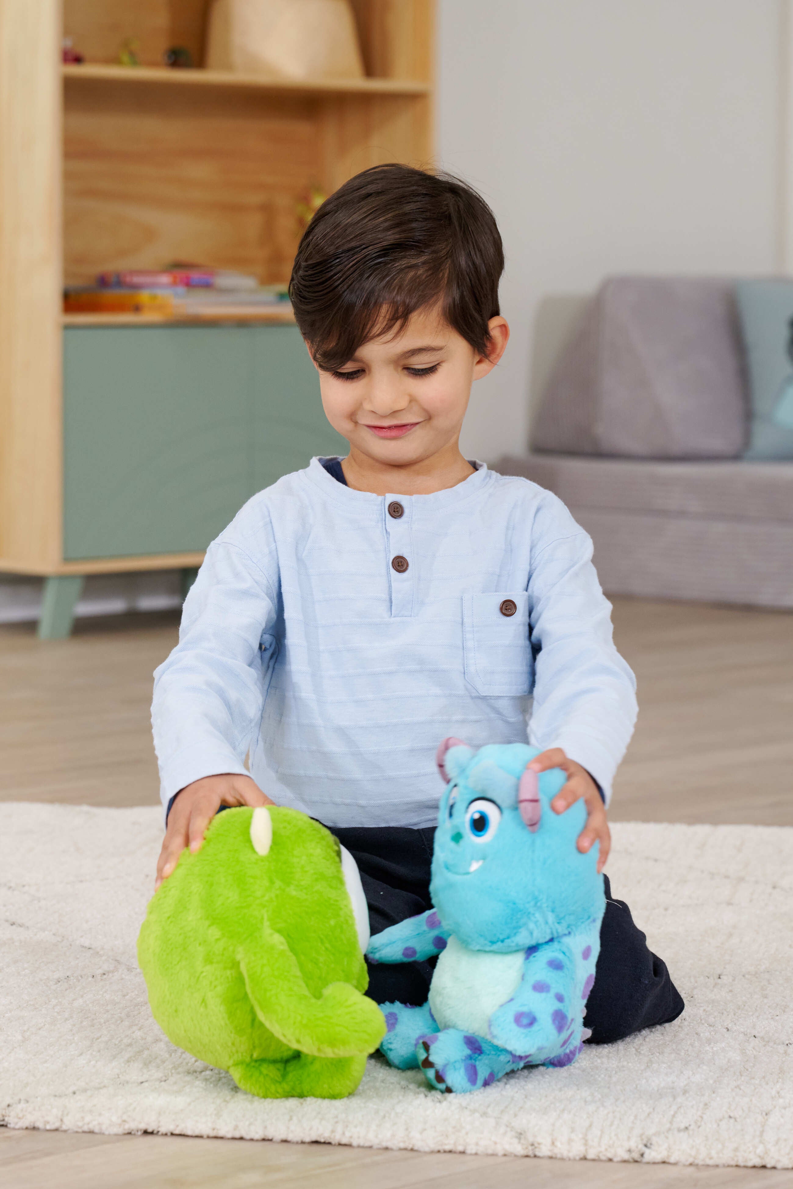 Sulley Disney Monsters Inc. Official Snuggz Licenced Plush Toy - Medium size