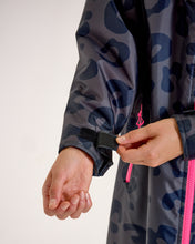 Snuggz Women Original Animal Print Changing Robe