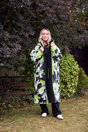 Snuggz Adult Abstract Print Reversible Changing Robe