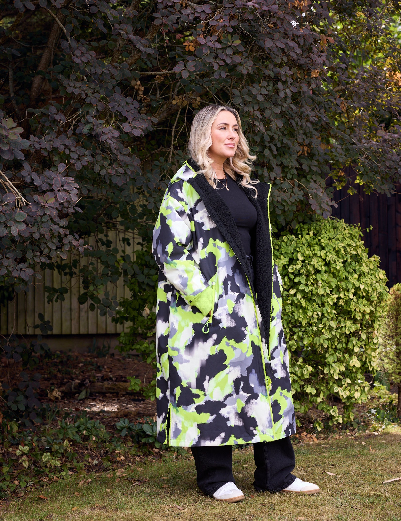 Abstractchangingrobe_708.jpg