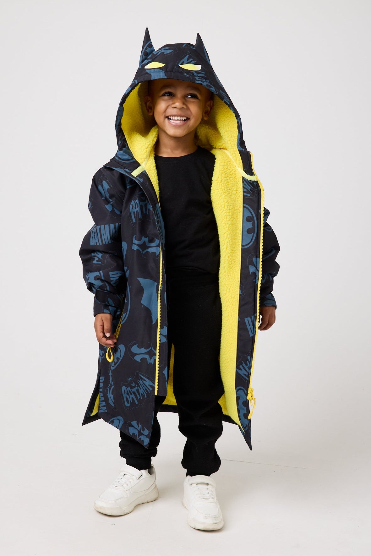 Snuggz Original Adult Batman Changing Robe