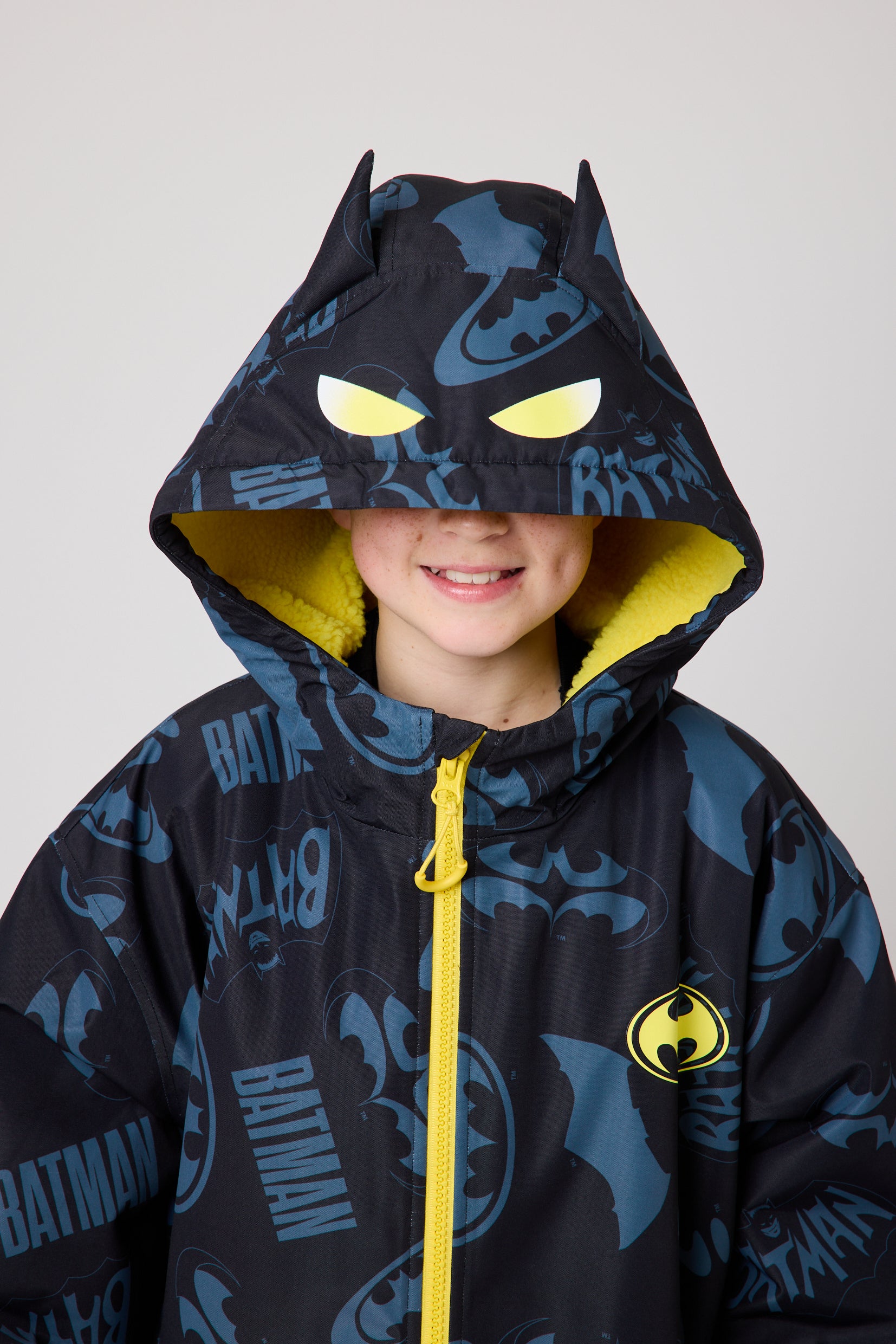 Snuggz Original Adult Batman Changing Robe