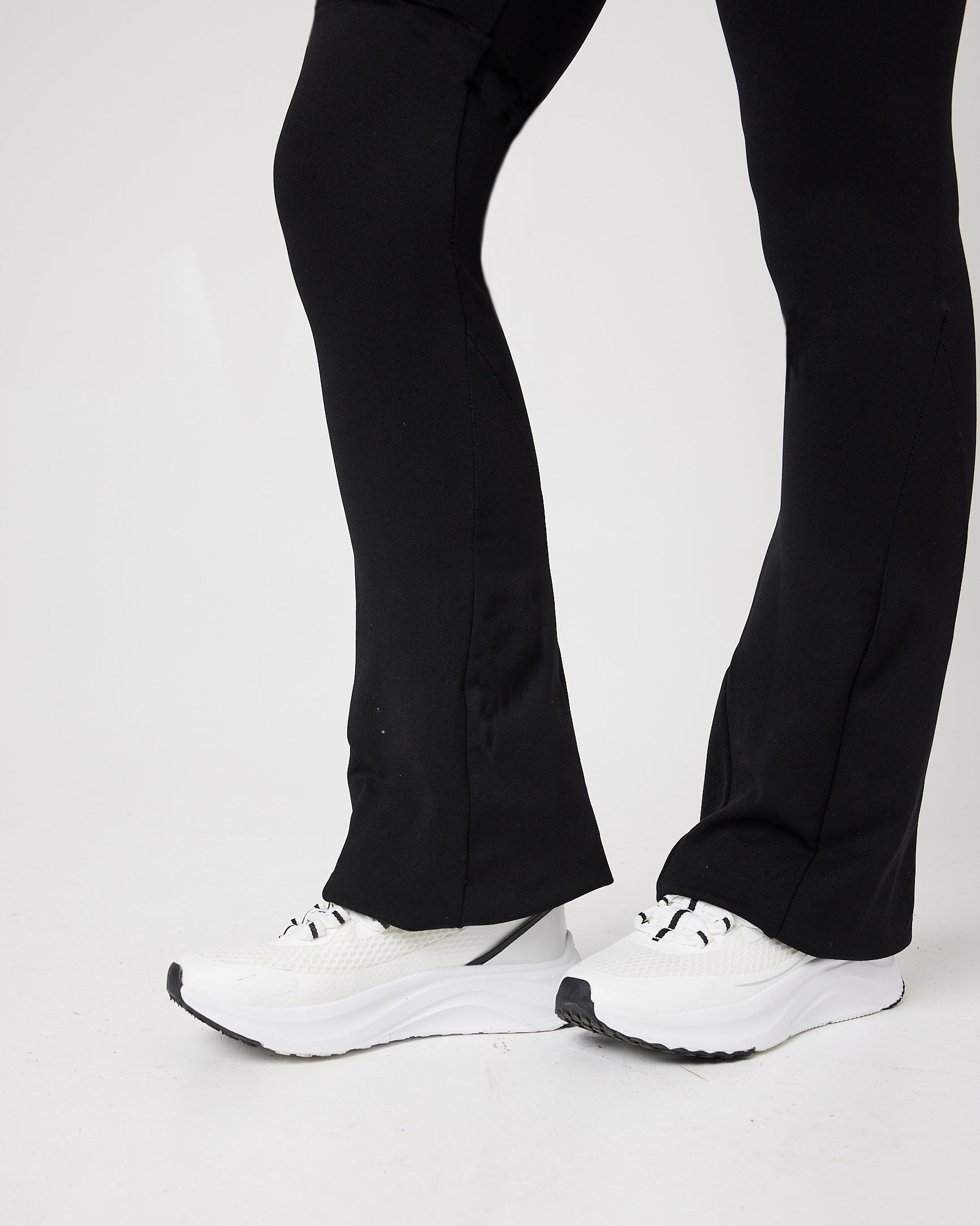 SnuggzFit Seamless All-Day High Waist Flare Legging