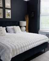 Snuggz Ivory Faux Fur Blanket
