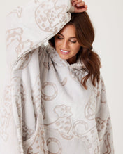 Snuggz Hooded Blanket - All Products