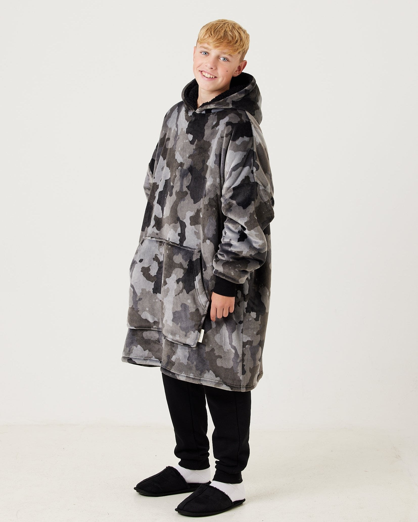 Snuggz Original - Grey Camo Adult Hooded Blanket