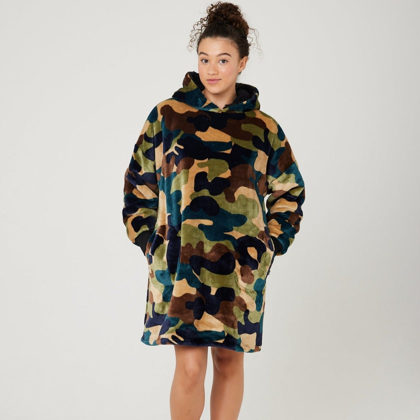 Snuggz Hooded Blanket - All Products