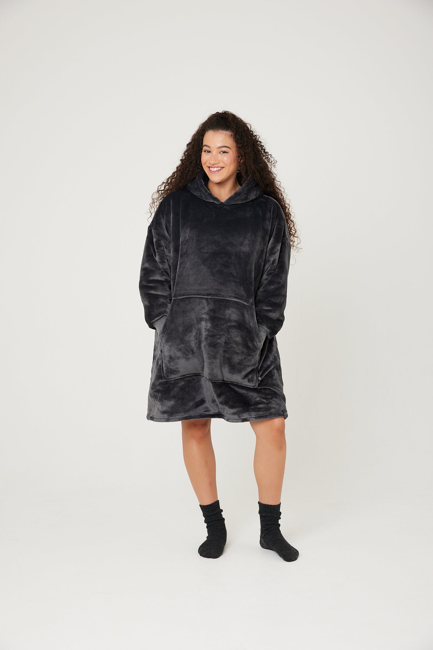 Snuggz Hooded Blanket - All Products