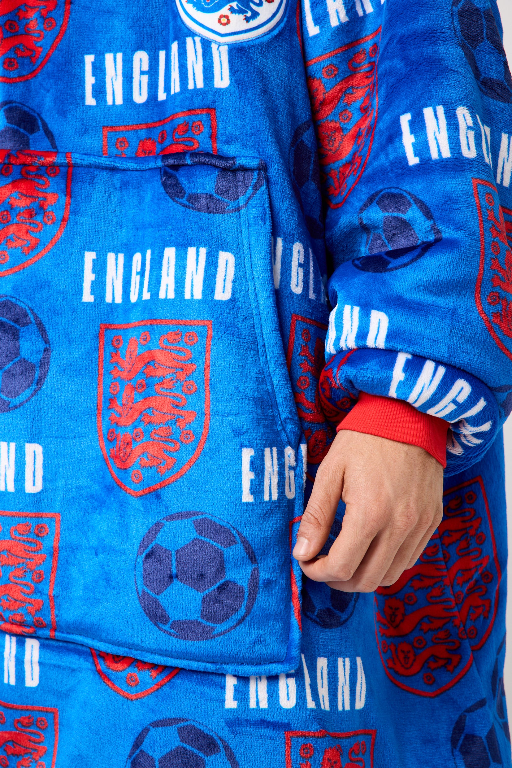 Snuggz Adults Original - England Football Hooded Blanket
