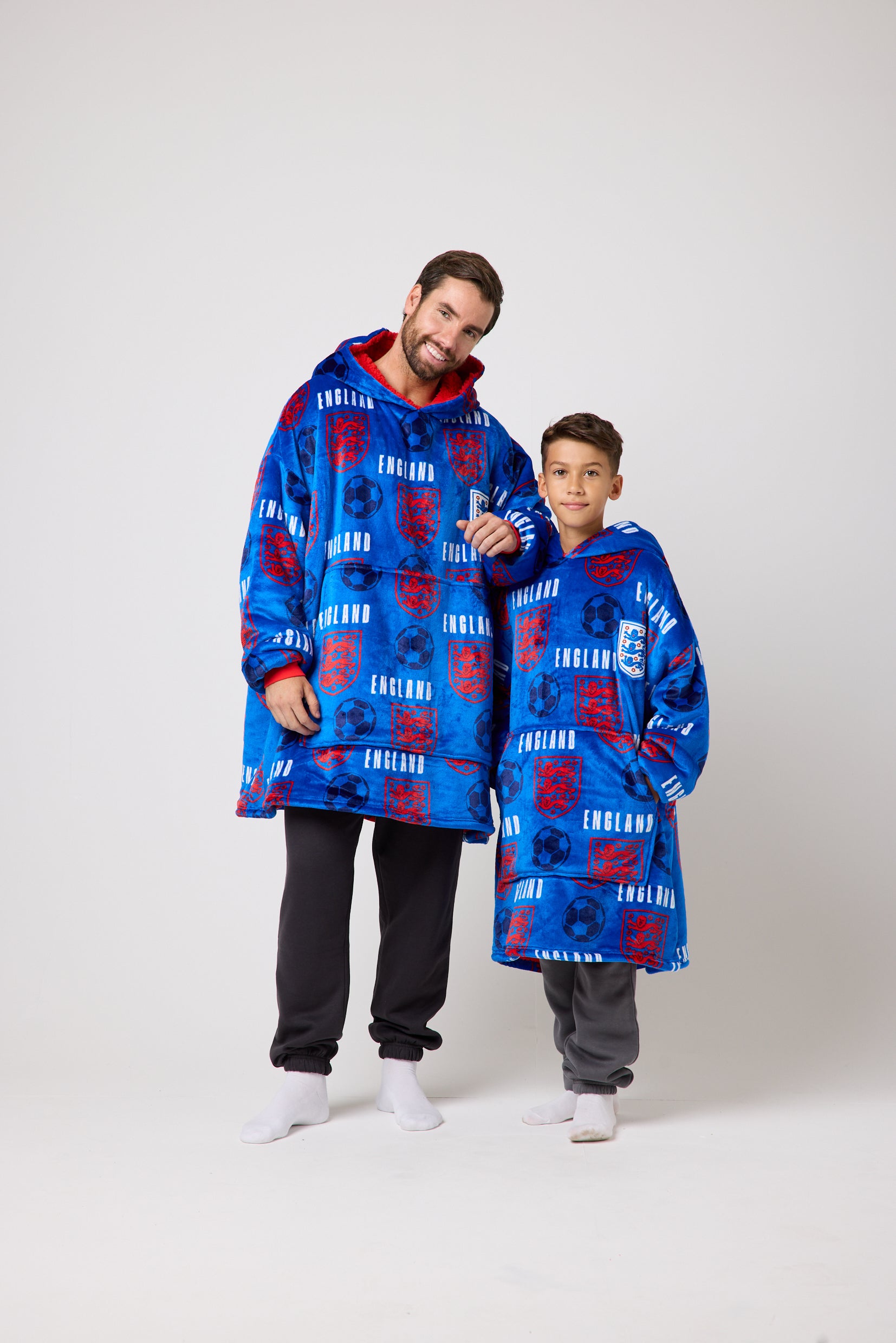Snuggz Adults Original - England Football Hooded Blanket