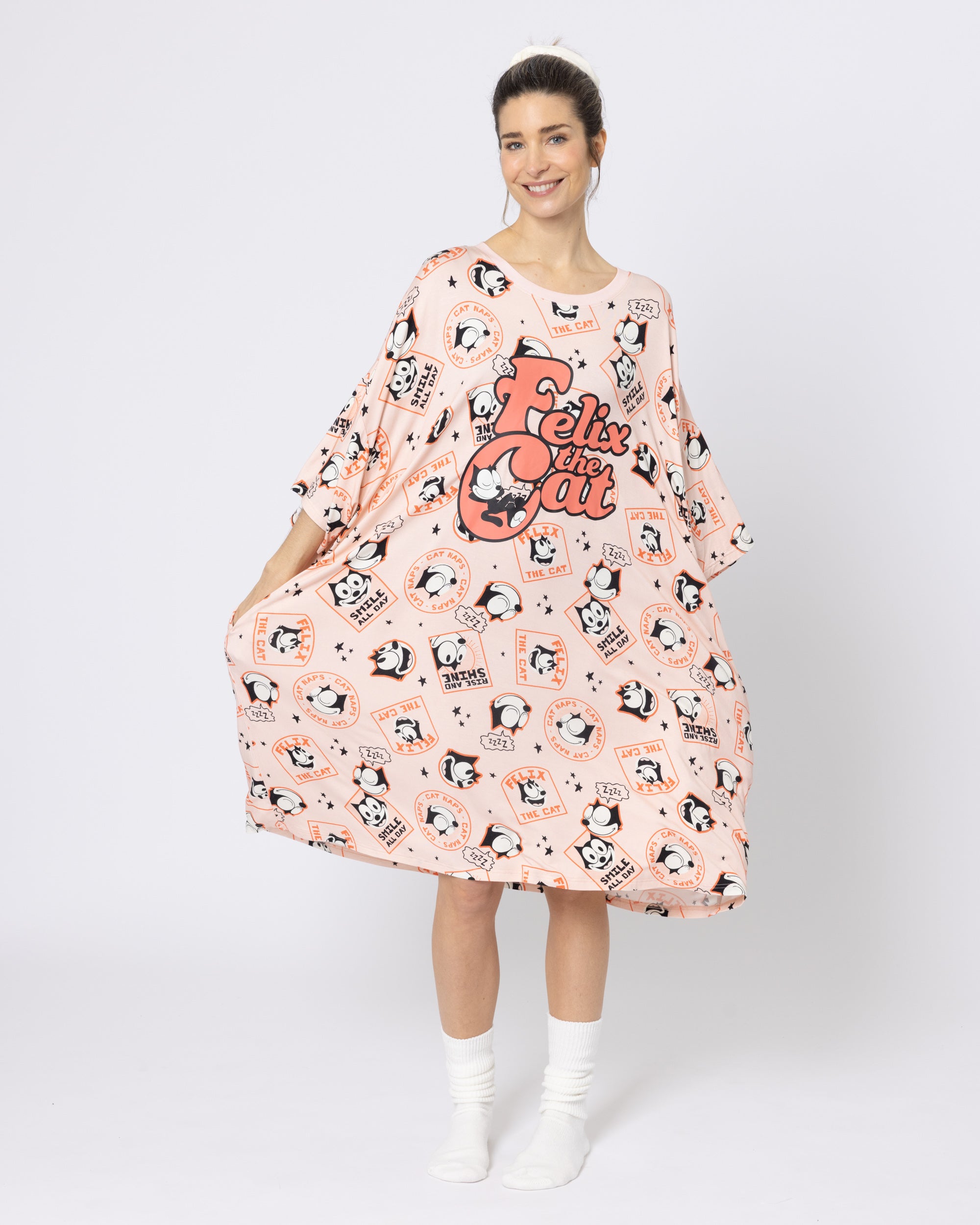 Felix_the_cat_print_oversized_sleep_tee_002.jpg