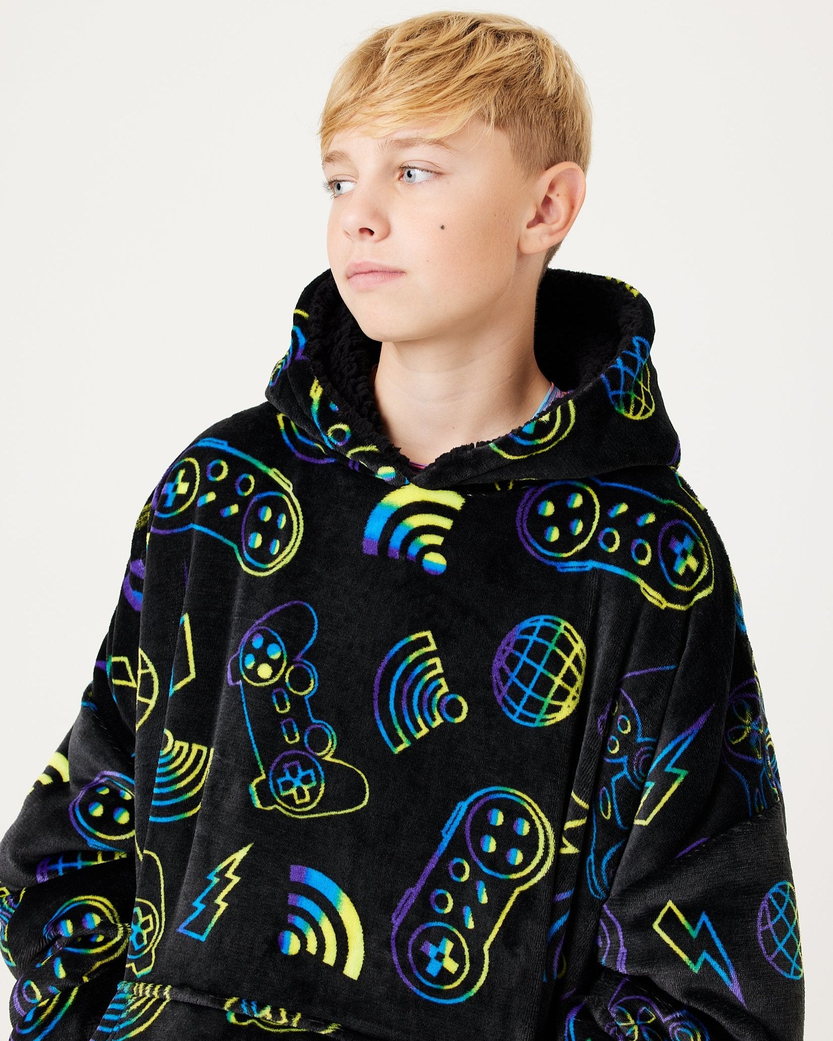 Snuggz Hooded Blanket - All Products