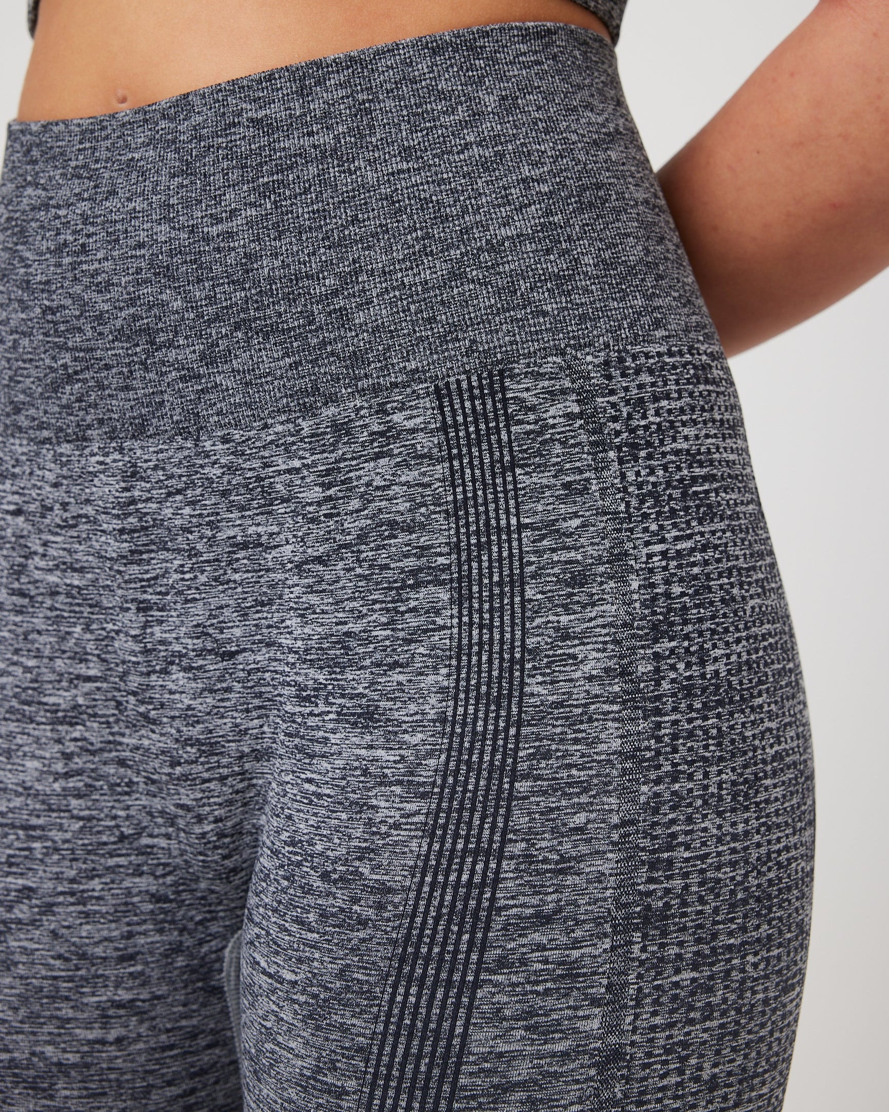 SnuggzFit Ombré Sculpt Seamless 2Pcs Set