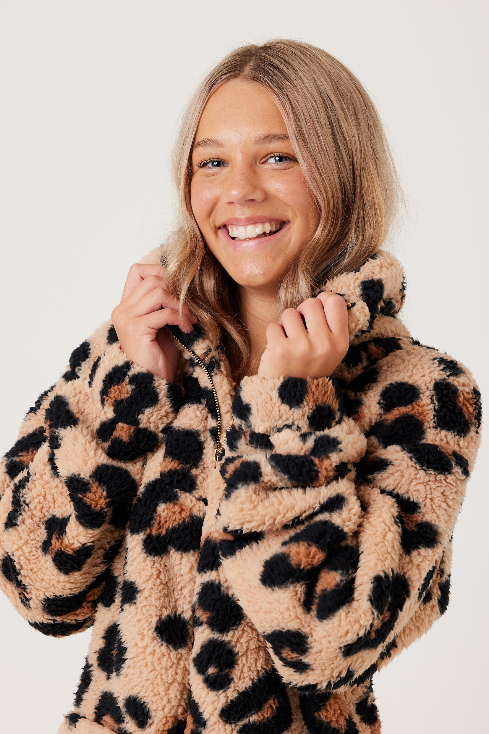 Snuggz Hooded Blanket - All Products