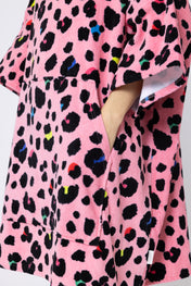 Snuggz Ladies Leopard Towelling Beach Poncho