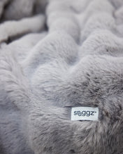 Snuggz Grey Faux Fur Blanket