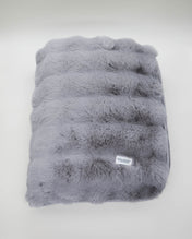 Snuggz Grey Faux Fur Blanket