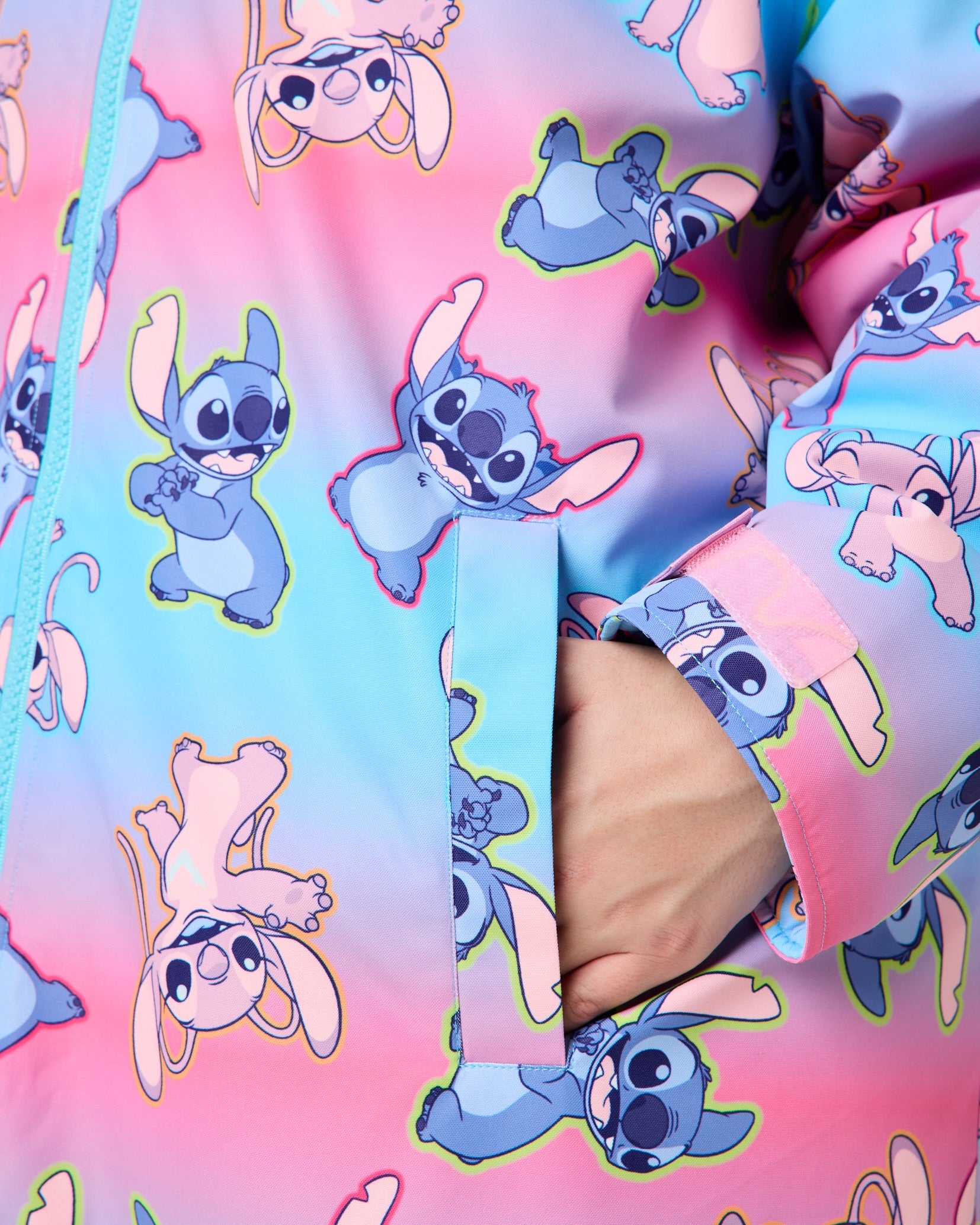 Snuggz Lite Kids Stitch & Angel Licensed Changing Robe