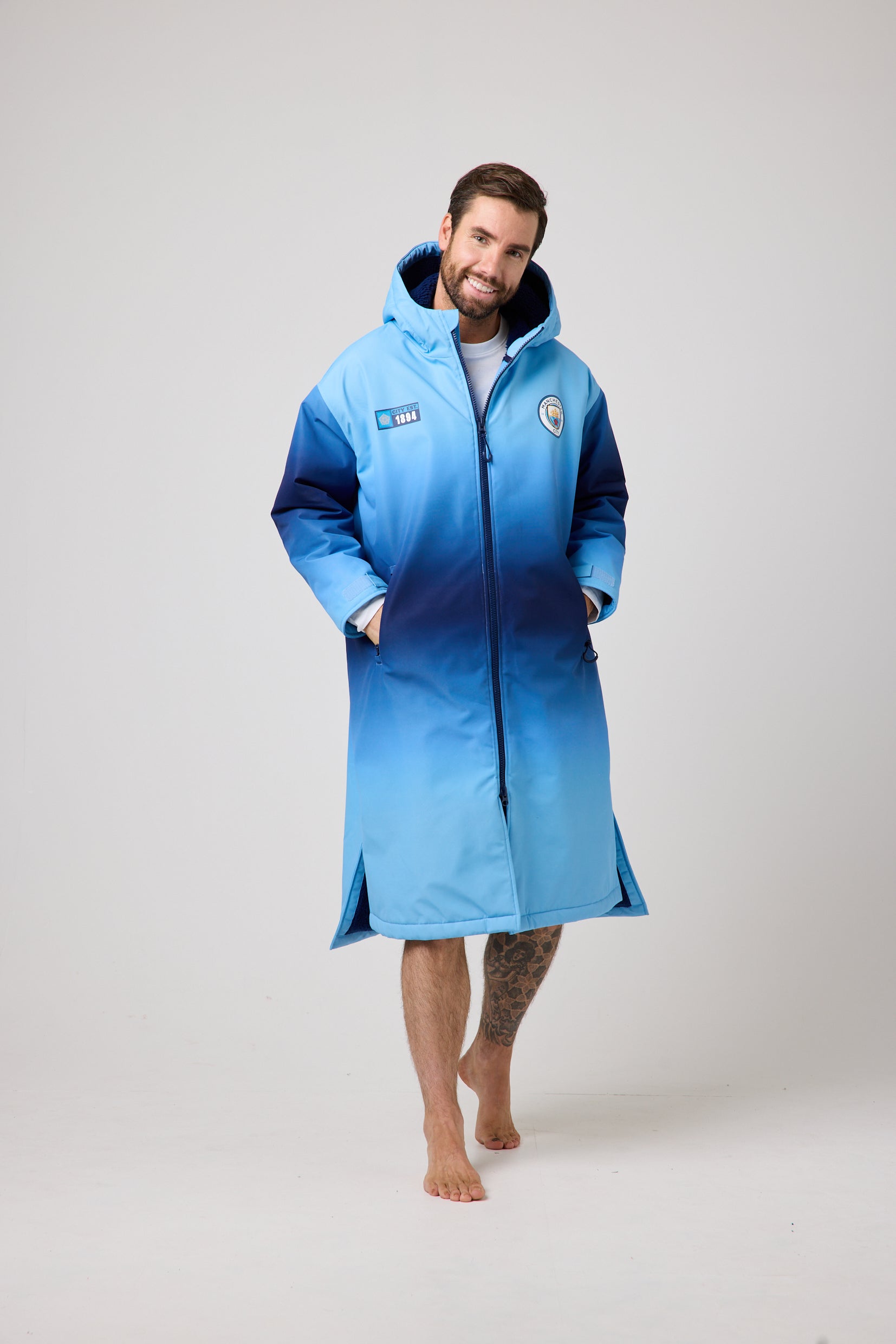 Snuggz Original Adults Manchester City Changing Robe and Swim Shorts Set