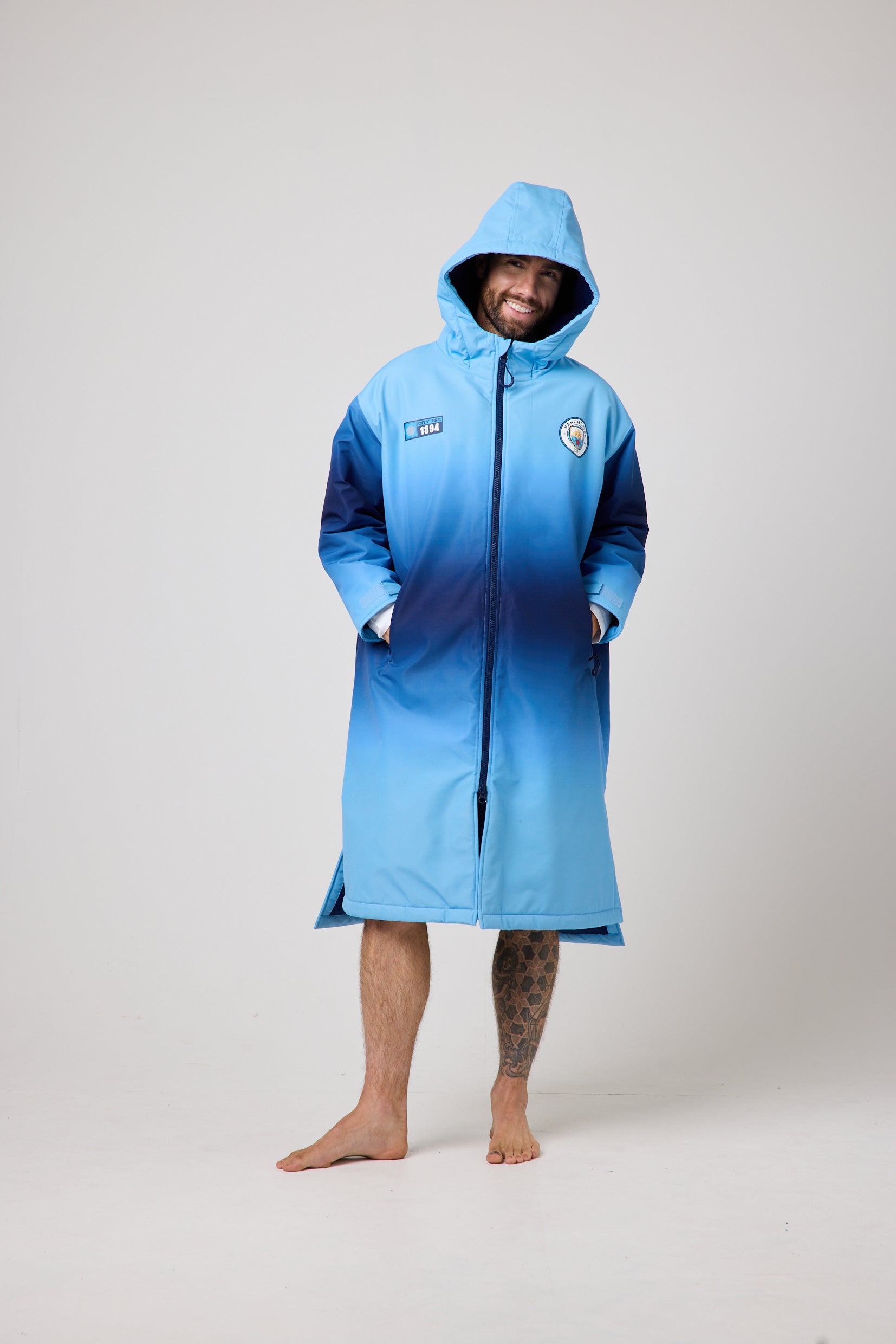Snuggz Original Adults Manchester City Changing Robe and Swim Shorts Set