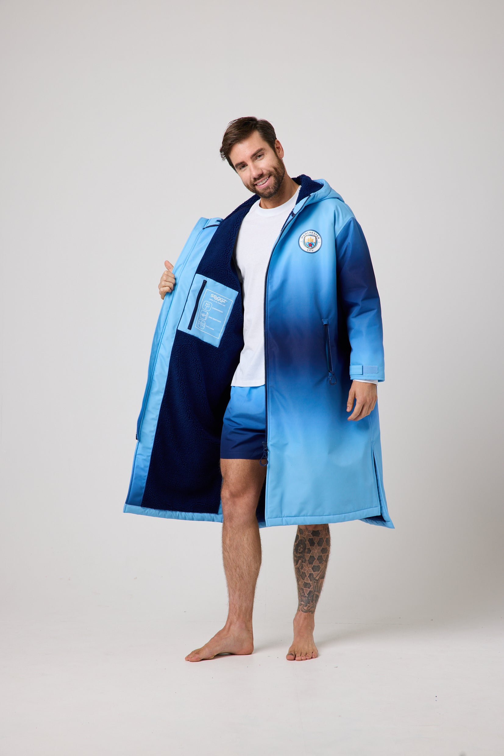 Snuggz Original Adults Manchester City Changing Robe and Swim Shorts Set