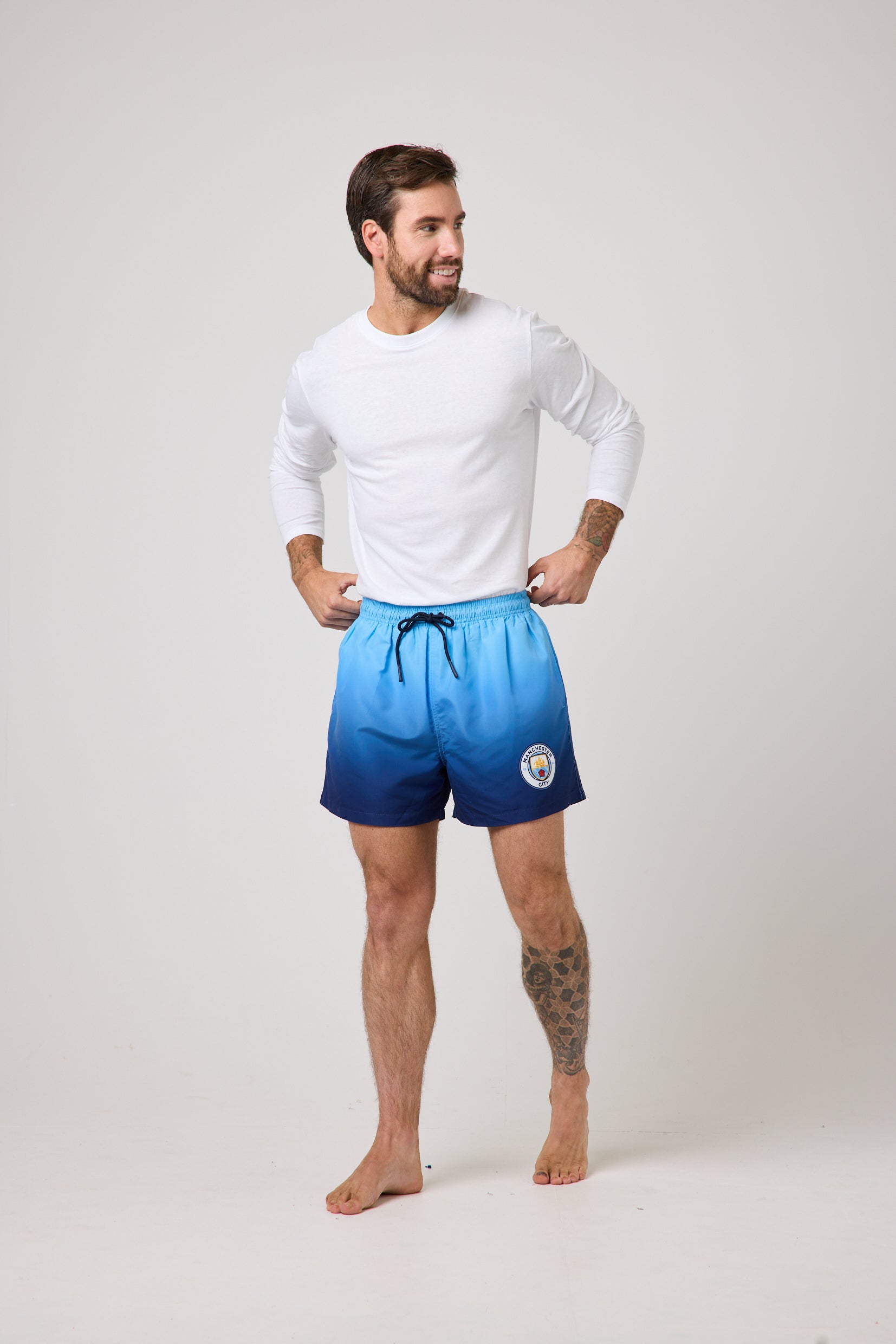 Snuggz Original Adults Manchester City Changing Robe and Swim Shorts Set