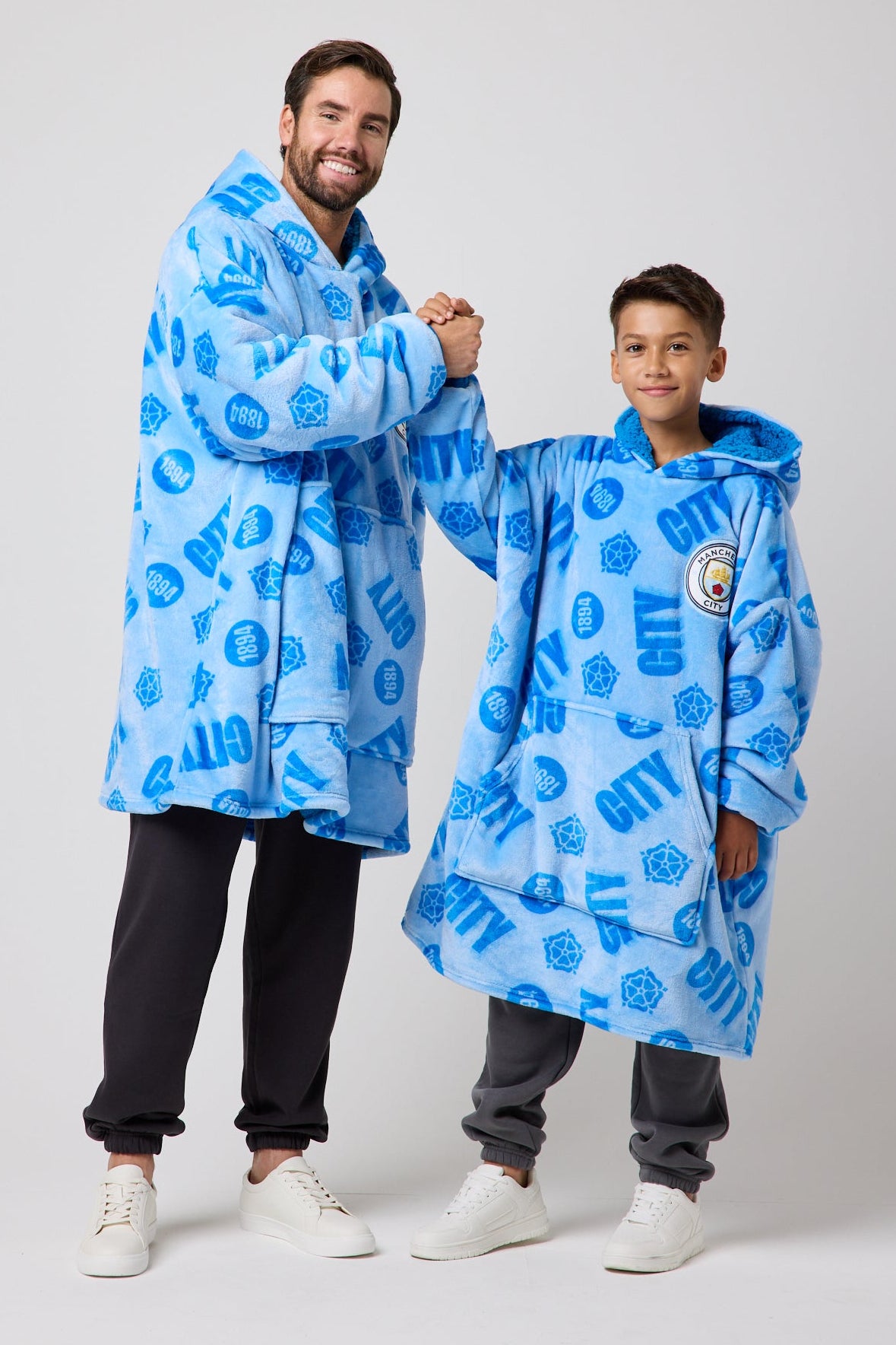 Snuggz Original Kids Manchester City Hooded Blanket