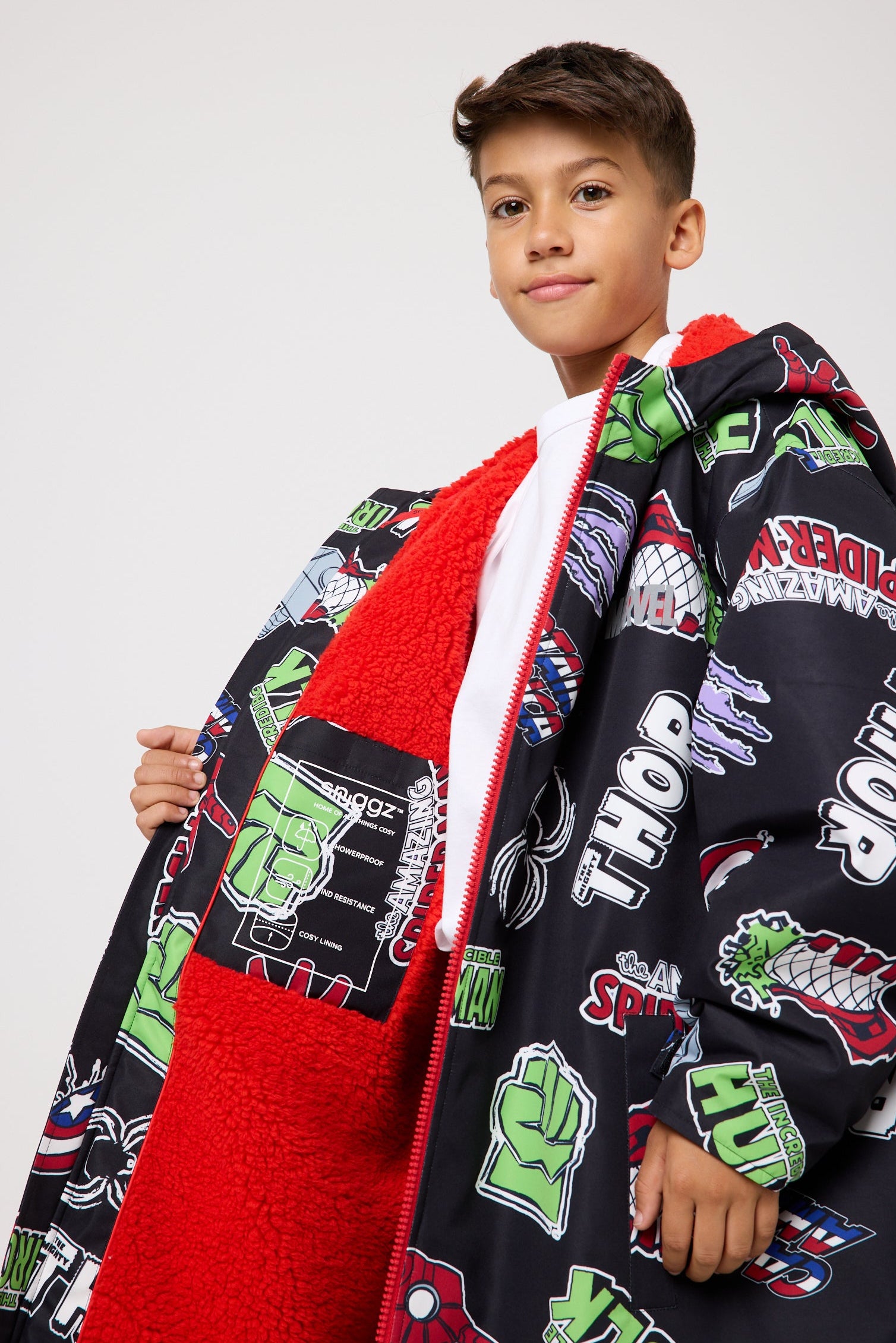 Snuggz Robe Snuggz Lite Kids Marvel Changing Robe