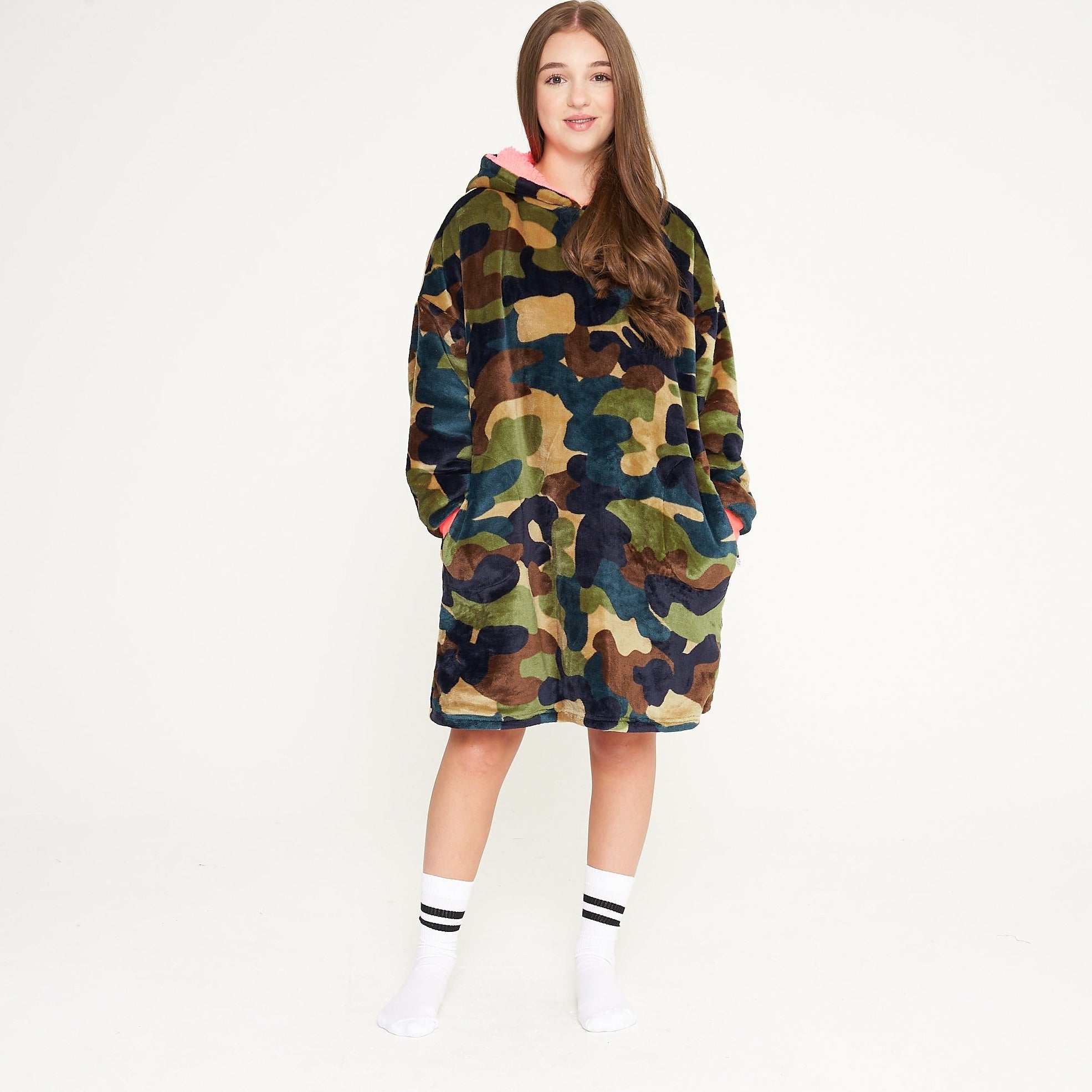 Snuggz Kids Original - Grey Camo Hooded Blanket