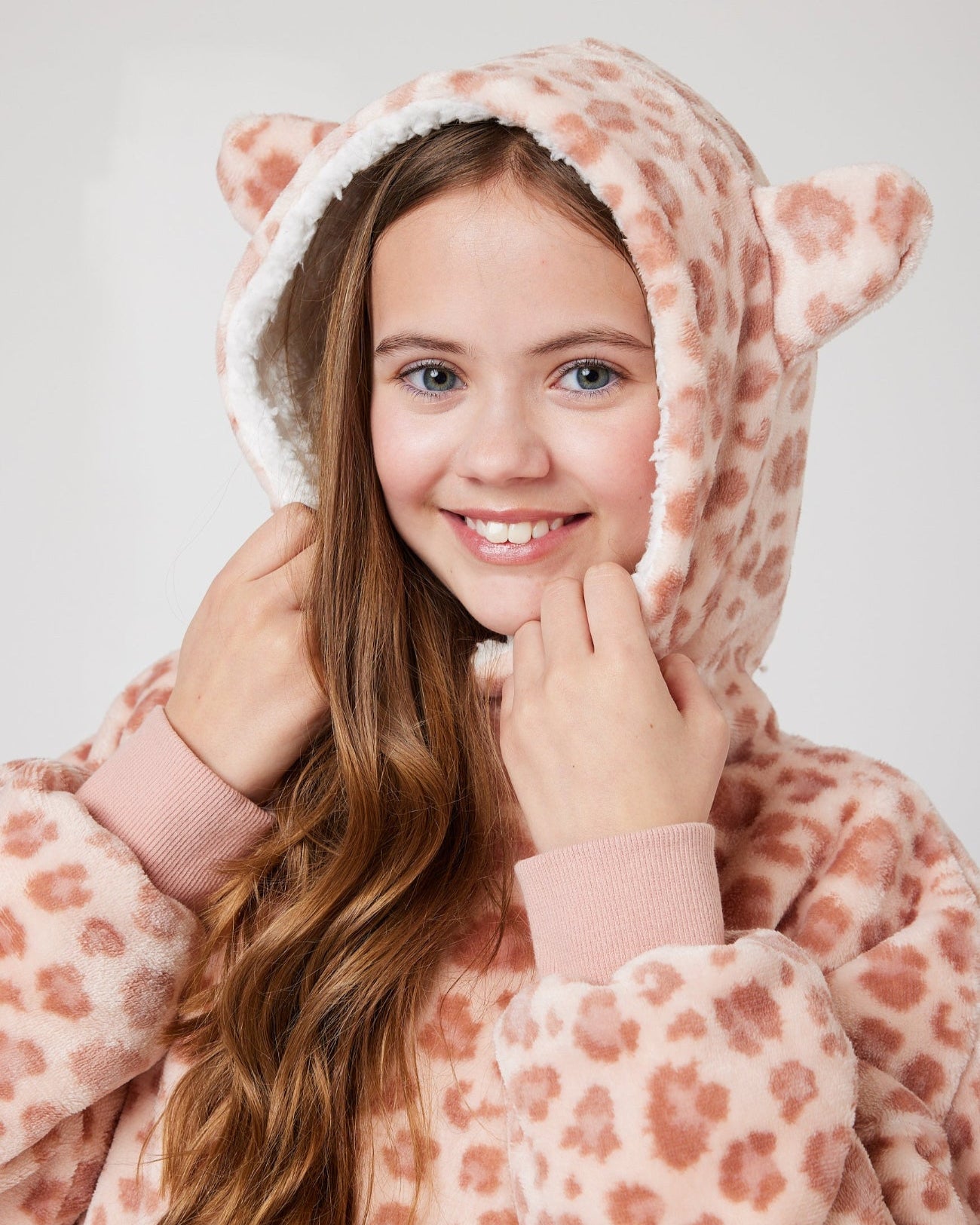 Snuggz Hooded Blanket - All Products
