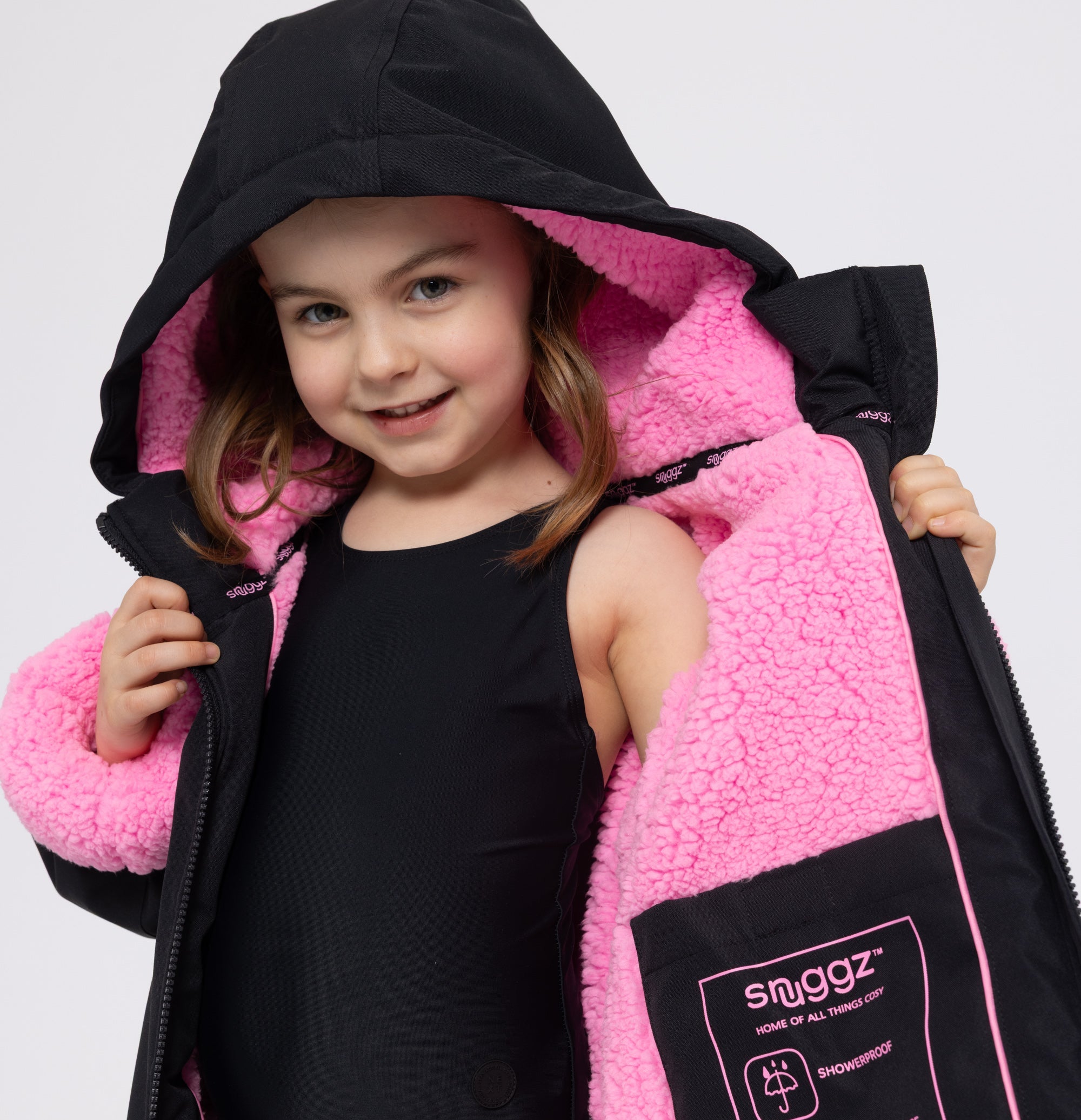 Snuggz Lite Black Changing Robe with Blue or Pink Borg